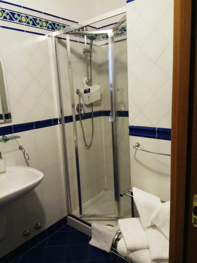 Amalfitani Salerno Centro Bed & Breakfast Dış mekan fotoğraf