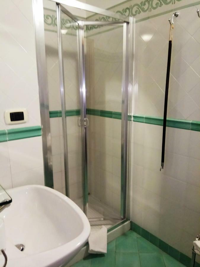Amalfitani Salerno Centro Bed & Breakfast Dış mekan fotoğraf